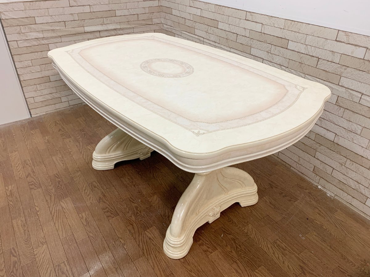 サルタレッリ ダイニングテーブル – ブランド家具 グリーンピース